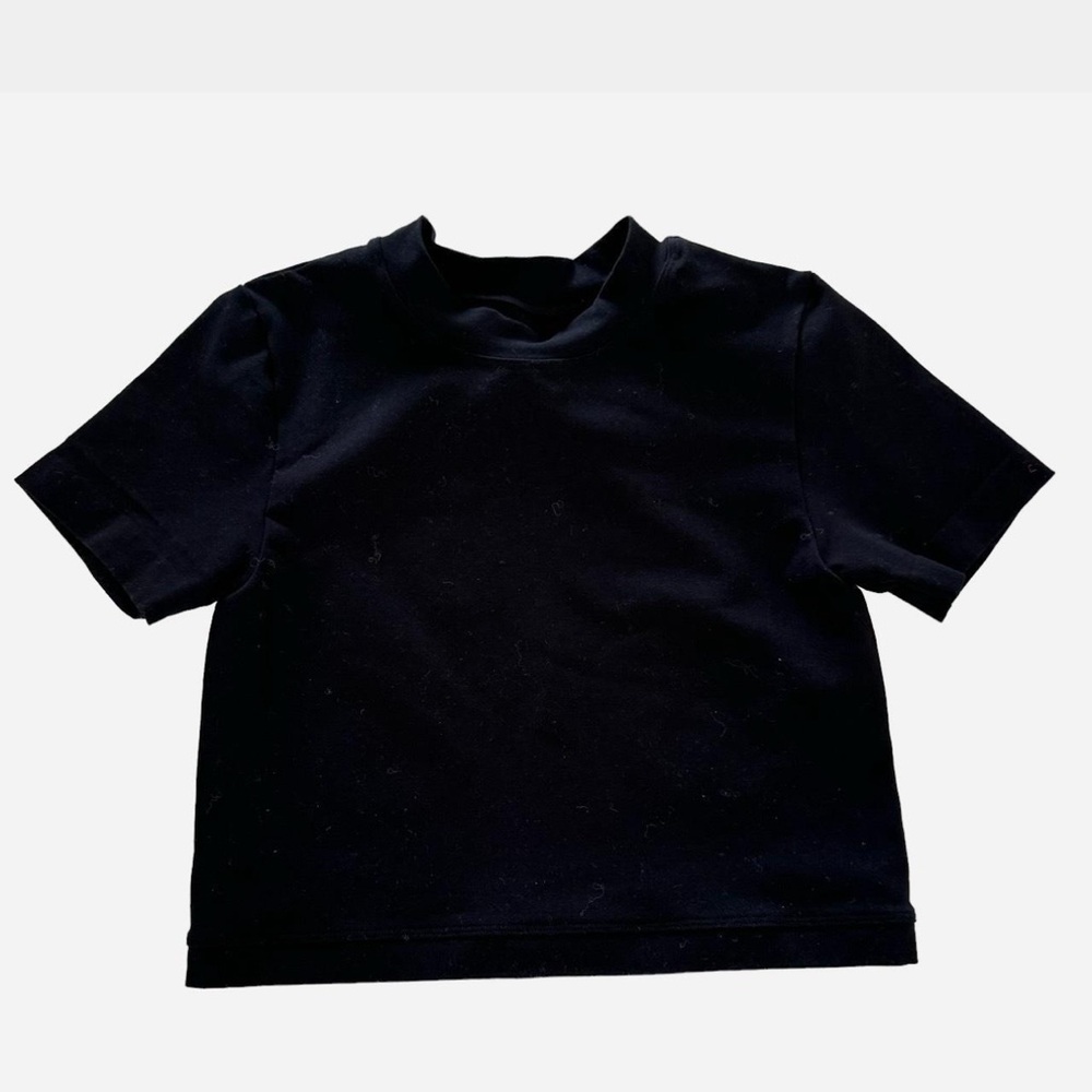 KHY BY KYLIE Black Women's Crop Top